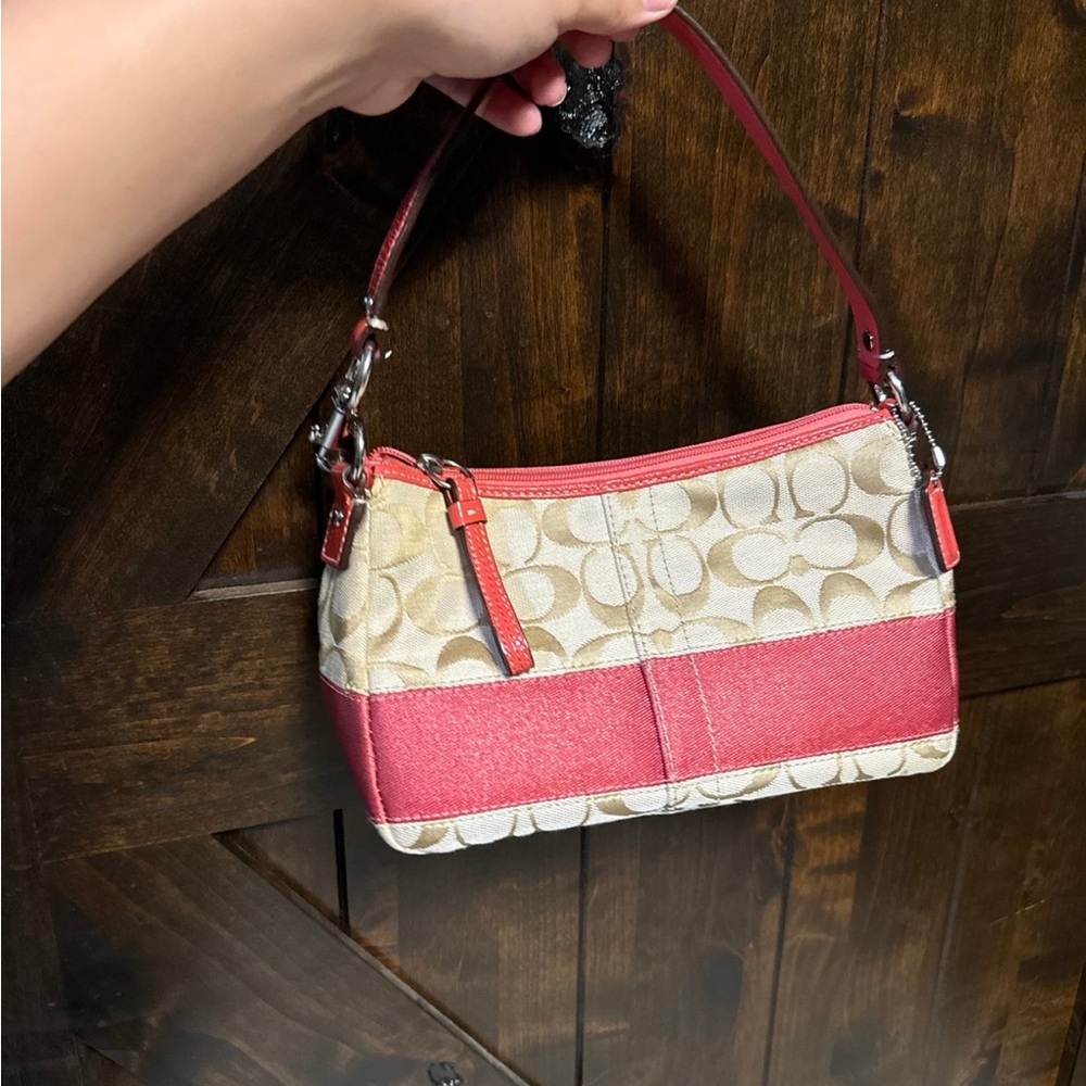 Coach Beige and Red Shoulder Bag
